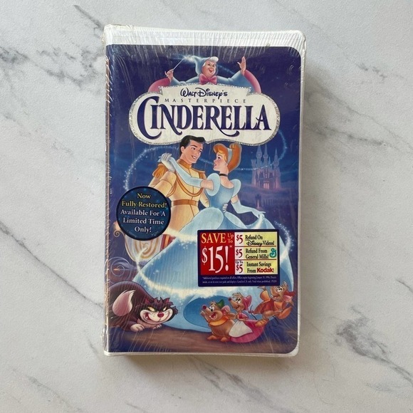 Walt Disney Masterpiece Collection Cinderella VHS Tape Clambshell NWT - Picture 9 of 9